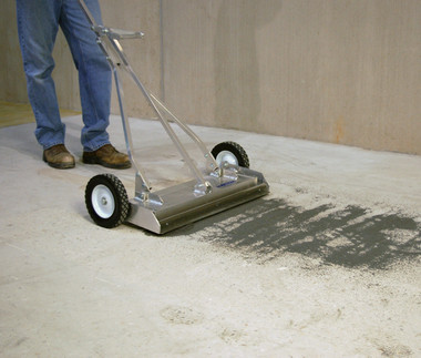 BlastTrac Magnet Broom Sweeper